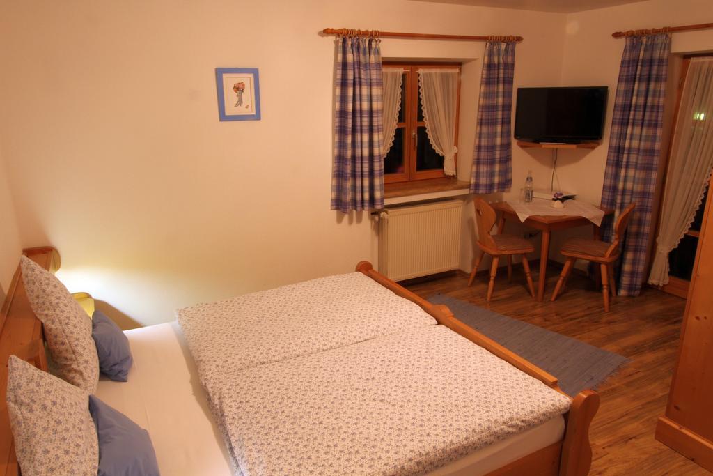 Krün Ferienhaus Andreas מראה חיצוני תמונה